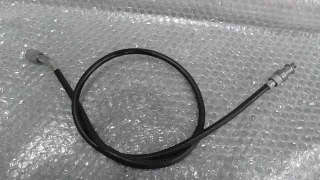 バイクパーツ GS125 NF41B-555xxx の スピードメーターワイヤー *1618537213 【中古】【送料込】