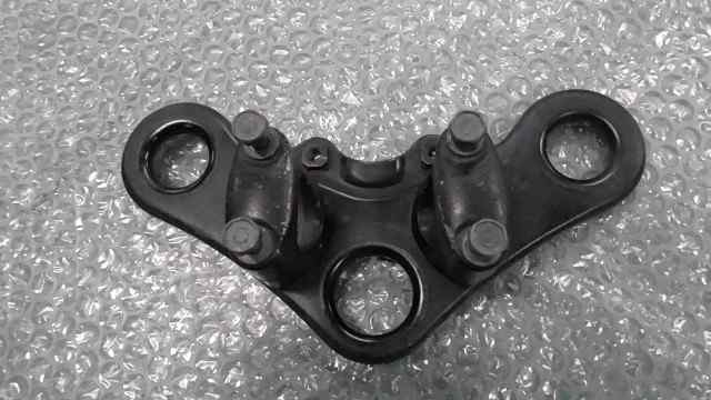 バイクパーツ YB-1 F5B-932xxx の トップブリッジ *1619592009 【中古】【送料込】