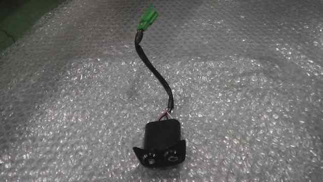 バイクパーツ　カブFI　AA01-1752xxx　の　インジケーター *1622168746　【中古】【送料込】
