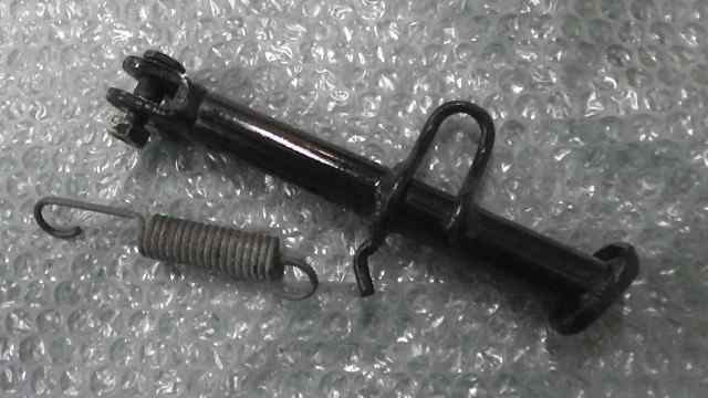 バイクパーツ UMI50 RFGHU50U7BS001xxx の サイドスタンド *1626402884 【中古】【送料込】