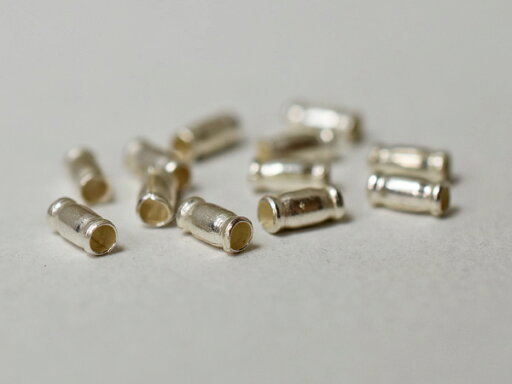 【2201】カレンシルバー耳付丸管型小粒ビーズ12個セットD (Φ2.5mm)【とんぼ玉】【ホワイトハート】【ビーズ】【パーツ】【蜻蛉玉】【インディアンジュエリー】【シルバービーズ】【ハンドメイド】【銀】【Silver925】 【2201】カレンシルバー耳付丸管型小粒ビーズ12個セットD (Φ2.5mm)【とんぼ玉】【ホワイトハート】【ビーズ】【パーツ】【蜻蛉玉】【インディアンジュエリー】【シルバービーズ】【ハンドメイド】【銀】【Silver925】