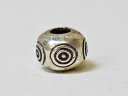 【2303】カレンシルバー三重眼刻印入扁平丸玉L(Φ9.0mm)【とんぼ玉】【ホワイトハート】【ビーズ】【パーツ】【蜻蛉玉】【インディアンジュエリー】【シルバービーズ】【ハンドメイド】【銀】【Silver925】
