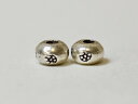 【2303】カレンシルバー刻印入扁平丸ビーズ2個セットM(Φ5.0mm)【とんぼ玉】【蜻蛉玉】【ホワイトハート】【ビーズ】【パーツ】【インディアンジュエリー】【...