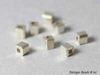 カレンシルバー四角小粒ビーズ8個セットJ(Φ2.5mm)のポイント対象リンク