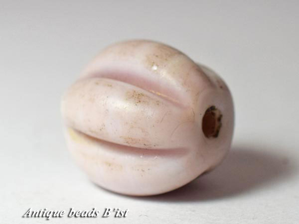 【1412】マライ薄紫色卵型筋玉ガラスビーズ【とんぼ玉】【アンティークビーズ】【ビーズ】【パーツ】
