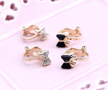 イヤリング リボン 女性用 リボンイヤリング レディース メール便 送料込み かわいい earring ladies RIBON あす楽対応 クリップイヤリング プレゼント 女 彼女 妻 ホワイト ブラック アクセサリー ジュエリー accessory jewelry ギフト 可愛い ホワイトデー お返し