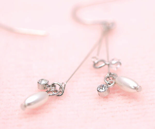 フックピアス accessory ピアス メール便送料無料 華奢 パールピアス ユニセックス シンプルなピアス 揺れるピアス パール 真珠のピアス ぶら下がり ぶら下げ Pierce 上品 エレガントな 引っかける レディース 送料込 お洒落なピアス アクセサリー ホワイトデー お返し