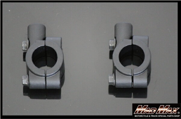 ハンドル ミラークランプ 10MM　マルチホルダー、ナポレオン、スクエアミラー、Zミラー、4MINI、マスタ..