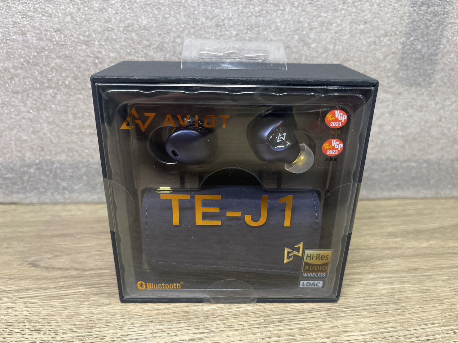 AVIOT｜アビオット フルワイヤレスイヤホン ネイビー TE-J1-NV [ワイヤレス(左右分離) /ノイズキャンセリング対応 /Bluetooth対応]