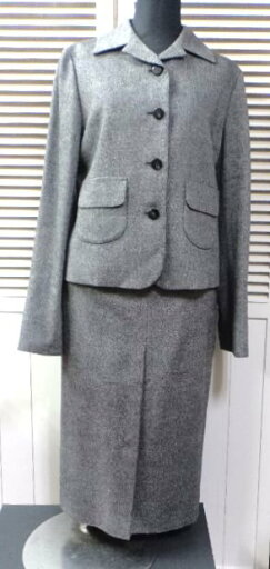 ルチアーノソプラーニ☆グレー ツイード ジャケット&スカート 40(M~L)セットアップ LUCIANO SOPRANI 秋冬 スーツ【中古】Y241008008 ルチアーノソプラーニ☆グレー ツイード ジャケット&スカート 40(M~L)セットアップ LUCIANO SOPRANI 秋冬 スーツ【中古】Y241008008