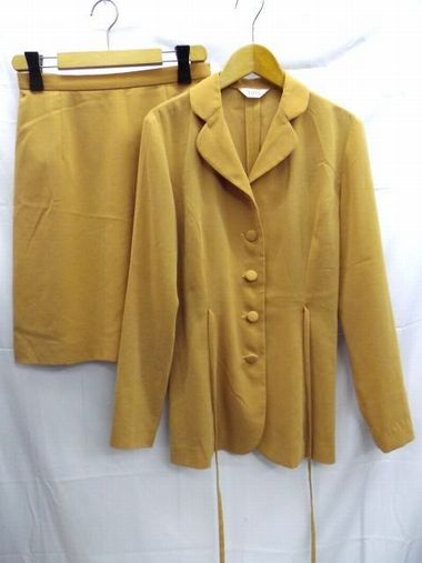 Tiffa★スーツ/ジャケット 9サイズ&スカート 11サイズ/上下セットアップ/オレンジ系ブラウン/日本製/W67cm【中古】K250410TK-19 Tiffa★スーツ/ジャケット 9サイズ&スカート 11サイズ/上下セットアップ/オレンジ系ブラウン/日本製/W67cm【中古】K250410TK-19