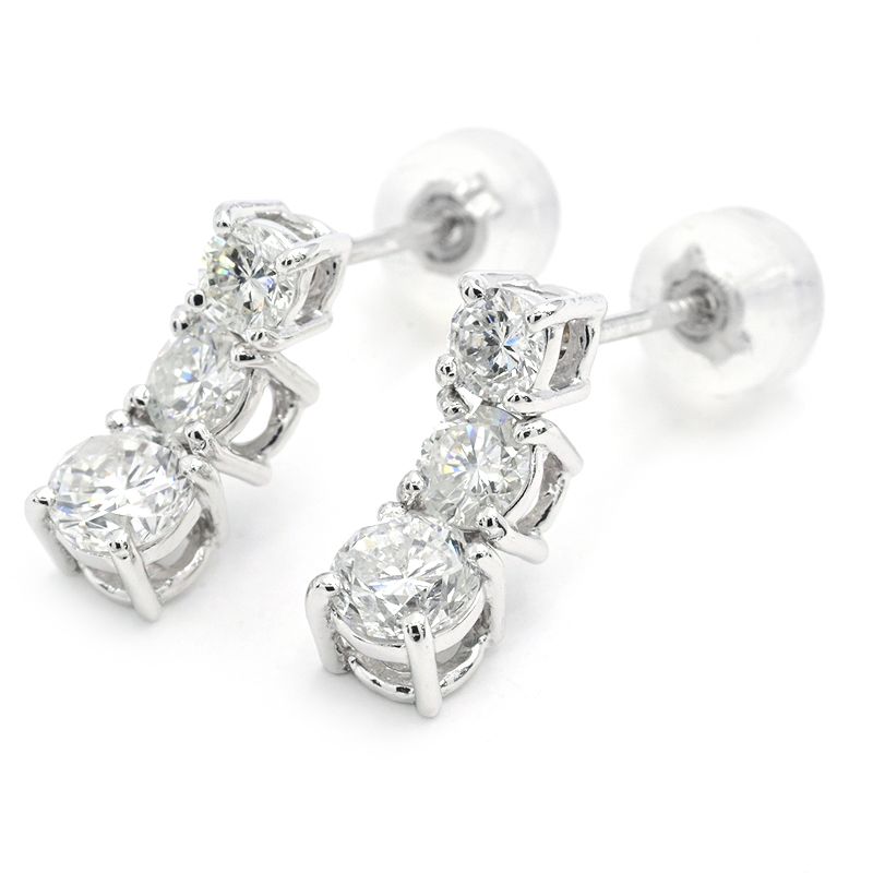 Pt900ダイヤモンドピアス　(0.15/0.15) 中古品 楽天市場】pt900 ダイヤモンド ピアス 中古の通販