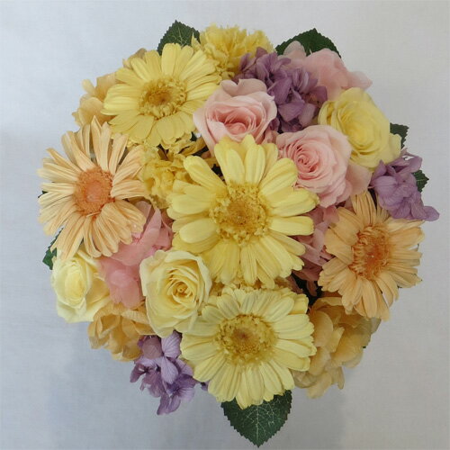プリザーブドフラワー/ガーベララウンドブーケ 淡い黄【ウエディングブーケ】【ブライダルブーケ】