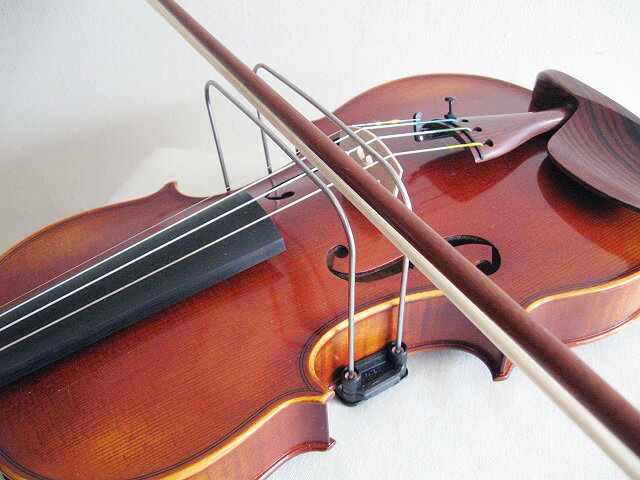Bow Right / バイオリン用 ボーイング矯正器具 （分数サイズもあります）