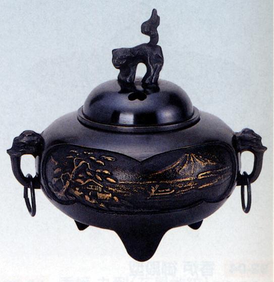 香炉・香立て■ 香炉 平丸型(鐶付山水) ■青銅(ブロンズ)製 桐箱入り【高岡銅器】