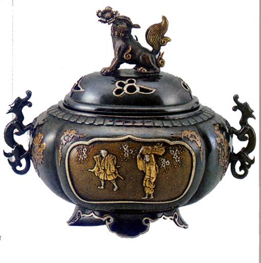 香炉・香立て■　香炉　獅子蓋（間取人物）　■大峰作　蝋型青銅(ブロンズ)製　証付　桐箱入り【高岡銅器】