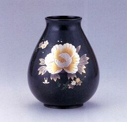 花器・花瓶■　太達磨型　7号　彫金牡丹　■銅製　紙箱入り【高岡銅器】175d82-01