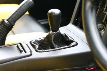 SUPERIOR (スーペリア) カーボンルックシフトブーツ　ロードスター　NA6CE/NA8C MT車用