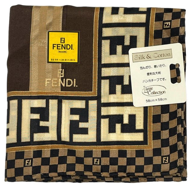 未使用 フェンディ 大判 スカーフ ハンカチ ロゴ ブラウン ズッカ 茶色 シルク　綿　コットン レディース　FENDI 【中古】のサムネイル