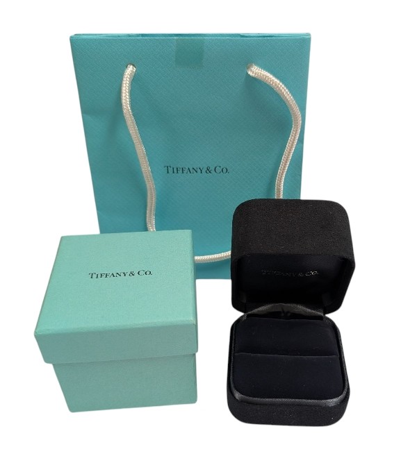 ֥ǥŷԾŹ㤨֥ƥեˡ  󥰥 Ȣ 󥰥󥰥TIFFANY ޡåѡ إ  ܥåBOXȢ šۡפβǤʤ5,280ߤˤʤޤ