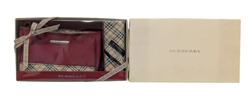 未使用 バーバリー ポーチ ハンカチ セット キャンバス チェック レディース レッド ベージュ 赤 BURBERRY ギフト 【中古】 未使用 バーバリー ポーチ ハンカチ セット キャンバス チェック レディース レッド ベージュ 赤 BURBERRY ギフト 【中古】
