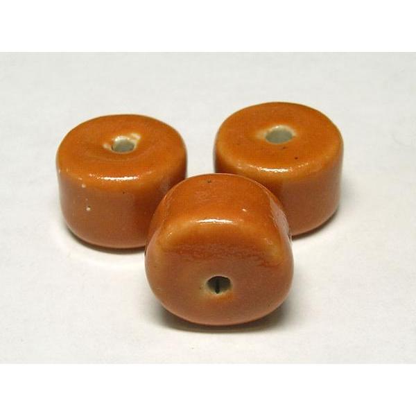 Rakuten - ◇陶器ビーズ連◇円柱 約12×18mm オレンジ 16個 06-0935