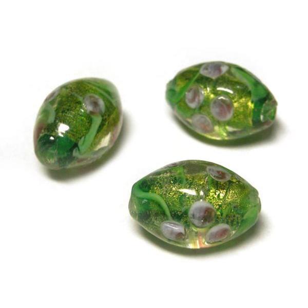 Rakuten - ◇箔入りトンボ玉◇オーバル 約17mm 約9粒 花 グリーン 06-1215