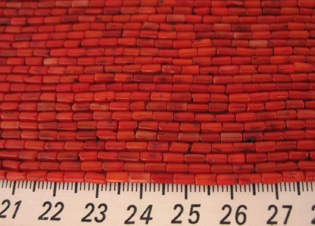 珊瑚ビーズ 真紅 約4mm 【5粒販売】 筒型 coral パワーストーン アクセサリーパーツ ハンドメイド