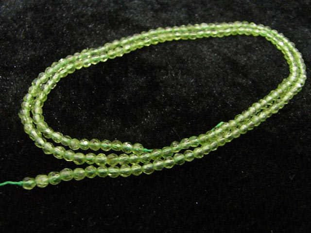 【クーポンで10%OFF】グリーンガーネット ブレスレット garnet 柘榴石 紅榴石 ざくろ石 1月 誕生石 天然石 鉱物 ジュエリー アクセサリー 1点もの 現品撮影 GGRB-7