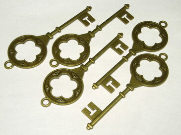 チャーム アンティークキー ビッグ 約110×38mm 1個 アクセサリーパーツ 鍵