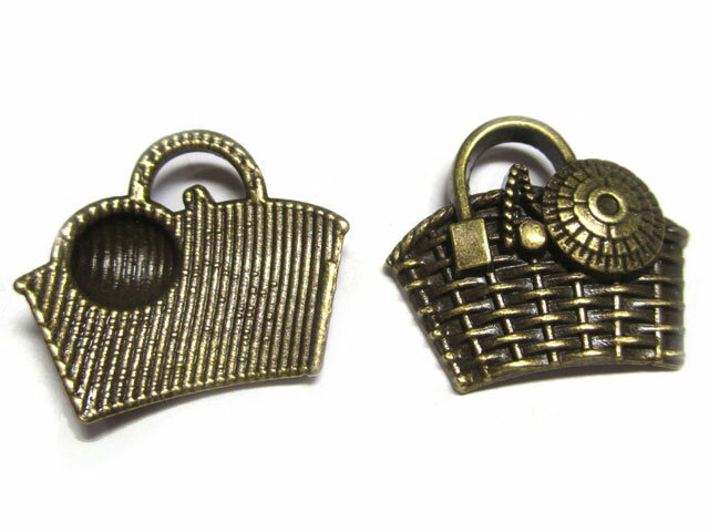 チャーム バスケット かご バッグ 約22×25mm 真鍮古美 【10個】 アクセサリーパーツ ハンドメイド DIY