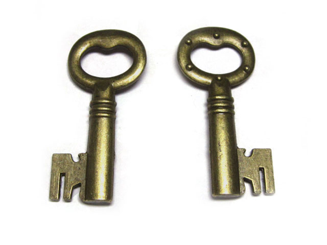 Rakuten - チャーム 鍵 アンティークキー 約46×21mm 真鍮古美 【5個】 アクセサリーパーツ ハンドメイド DIY