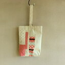 【入園準備】【シューズバッグ】洗える!サーモン&生成りパッチワーク手作り子供用シューズバッグ