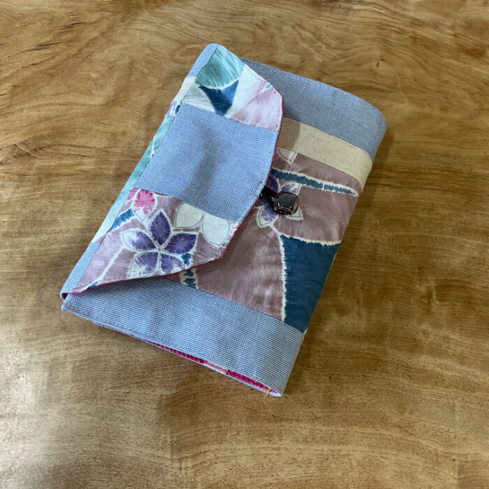 【バルキーハンズ】和柄プリントパッチワーク単行本用ブックカバー/在庫1/黒、グレー/21x44/単行本/送料無料 綿 コットン かわいい 可愛い 敬老の日 ギフ...