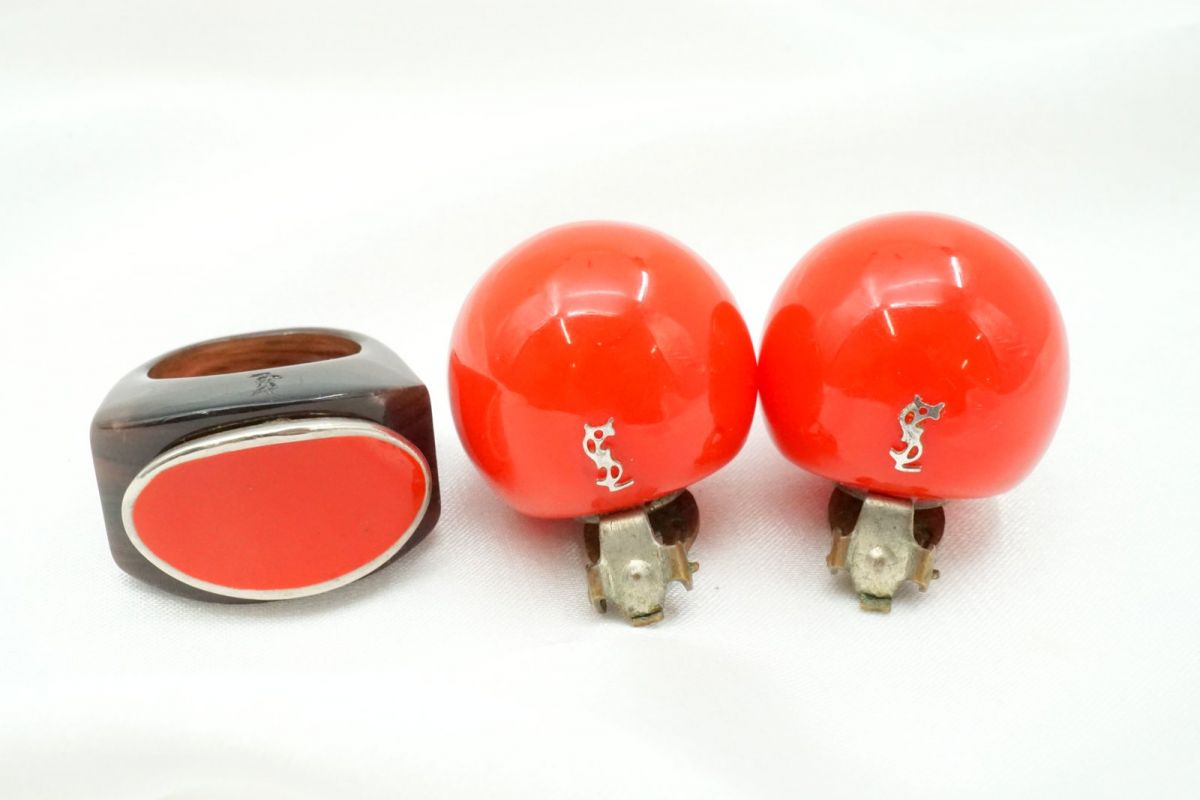 イヴ サンローラン ヴィンテージ イ