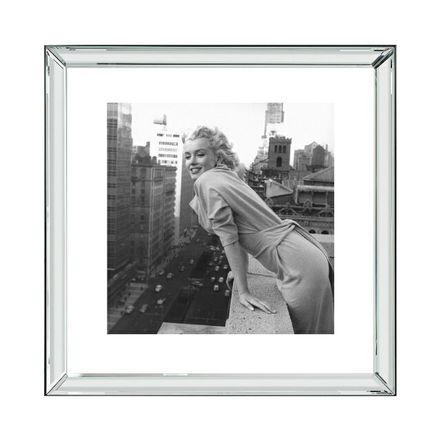 Rakuten - ピクチャーアート　マンハッタンフレーム　Marilyn　マリリン・モンロー　「マンハッタンのマリリン・モンロー」58cm×58cm　BVL35