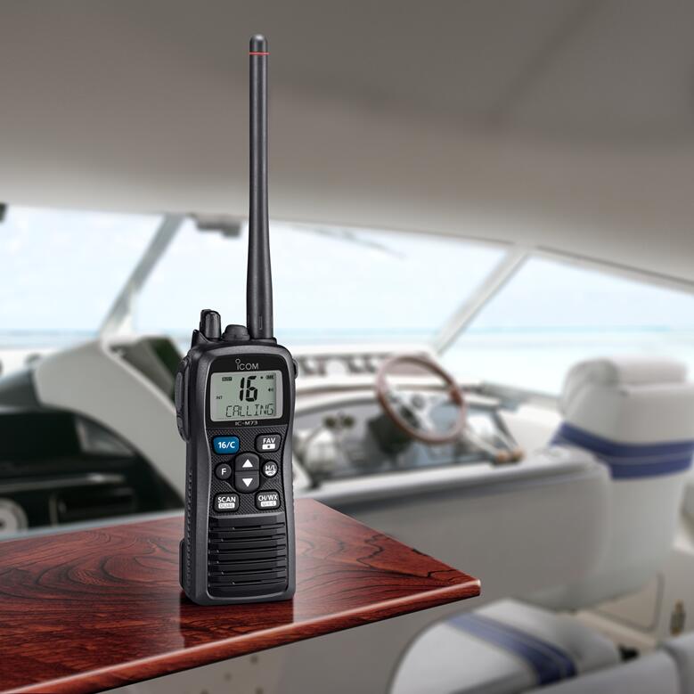 IC-M73J 国際 VHF トランシーバー 防水 アイコム 無線 海上 通信 icom 3海特 IP8 技適取得 携帯型 5W 38426