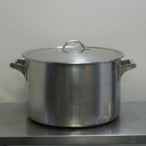 【中古】(底へこみ)ステンレス 半寸胴鍋 両手鍋 45cm 内寸φ45H29cm 47L 7.49kg 手70外寸φ483 H295mm ふ..