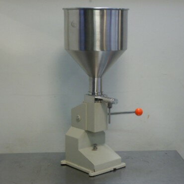 【中古】手動液体充填機 定量充填 10Lステンレスホッパー 液体 粘体両用 Φ8mmノズル W270D270H695mm 7...