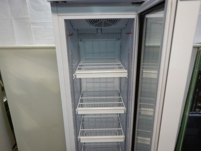 【中古】(代引不可)2021年製 JCM JCMCS-133H リーチイン タテ型 冷凍 ショーケース 163L W406D583H1888mm 86kg