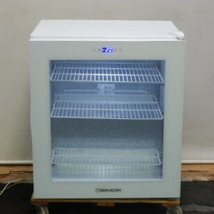 【中古】(代引不可)2023年製 レマコム RIS-80TW 小型 前開き 冷凍 ショーケース 80L 棚3段 W595D520H690mm 39kg LED