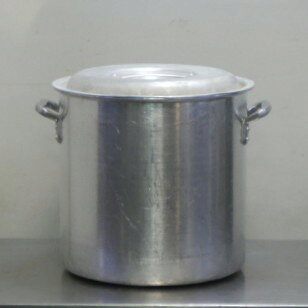 【中古】2 業務用 アルミ 寸胴鍋 ふた付き 両手 33cm 外寸φ358H334手42mm 内寸φ33深33cm 28.2L 4.13kg
