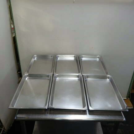 1【6枚セット】本間製作所 仔犬印 2111A 業務用 18-8ステンレス ホテルパン 1/1 サイズ H40mm W328D531H40mm 商品は中古品です。 多少の傷汚れあります。 状態画像にて判断願います。 よろしくお願いします。
