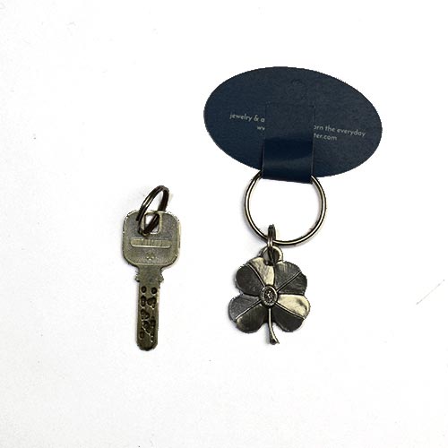 ダンフォース キーリング　／　クローバー グリーン DANFORTH KEYRING [ 手作り ハンドメイド ハンドメード キーホルダー ピューター おしゃれ かわいい ギフト プレゼント 海外 輸入 ブランド アメリカ ]