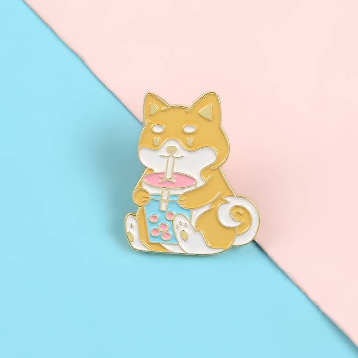 ピンバッジ タピオカを飲む柴犬 ピンブローチ メンズ レディース ラペルピン バッジ アクセサリー、 ...