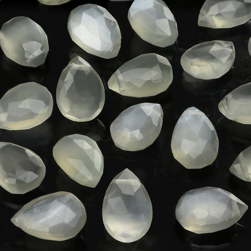 【粒販売】タンザニア産 ホワイトムーンストーン ペアシェイプカット 8〜9mm【4粒販売】▽ ムーンストーン 月長石 フェルドスパー Moonstone 6月の...