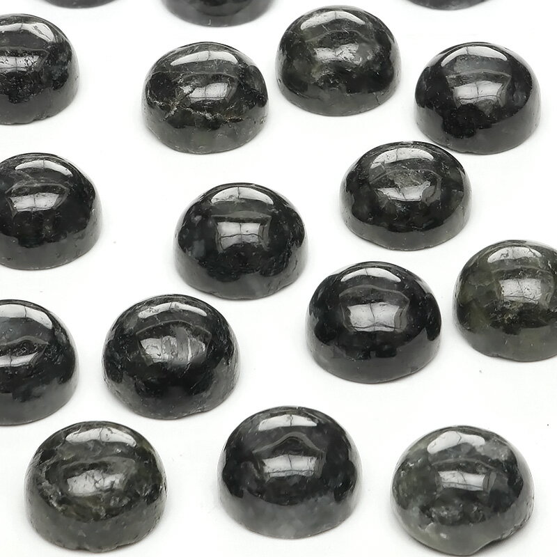 ビルマ産 黒翡翠 ブラックジェダイト コイン カボション 8mm【1コ販売】▽ 本翡翠 ひすい ミャンマー産 Jadeite 5月の誕生石 ルース 粒売り 天然...