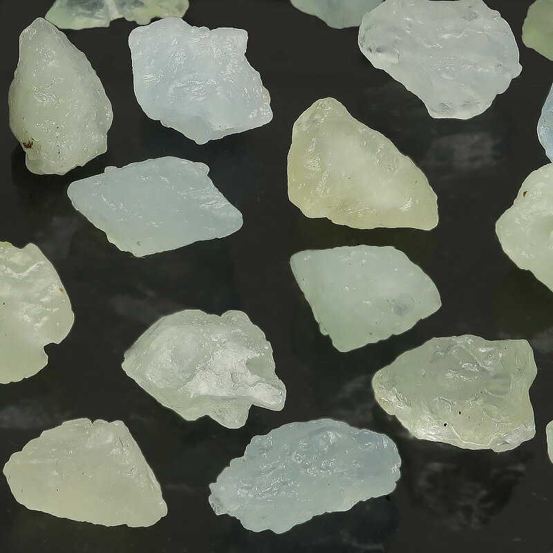 【粒販売】マルチカラーアクアマリン ラフロック 7〜10mm【5粒販売】▽ アクワマリン 藍玉 緑柱石 Aquamarine 3月の誕生石 タンブル 粒売り 天然石 ビーズ パワーストーン パーツ アクセサリー 素材 材料