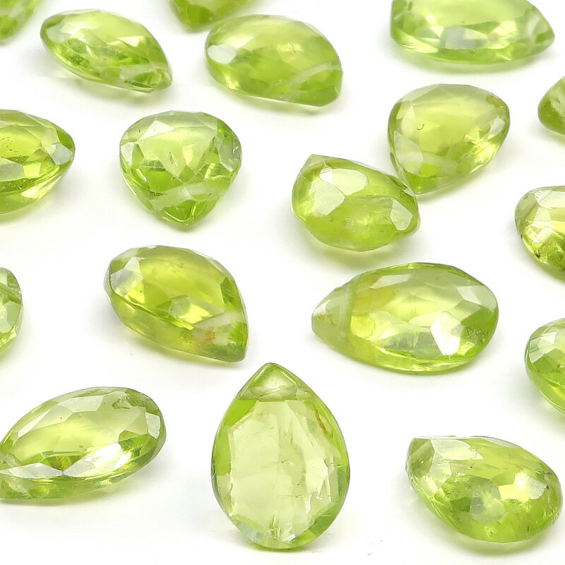 【粒販売】ペリドット ペアシェイプカット 8〜9mm【3粒販売】▽ ペリドート イブニングエメラルド オリビン 橄欖石 Peridot 8月の誕生石 しずく 雫...