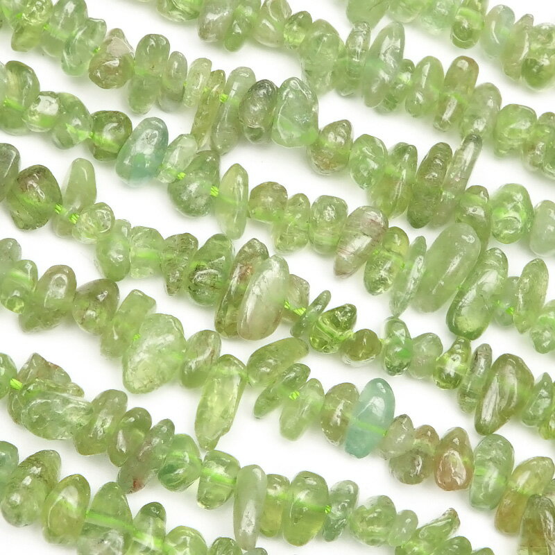 グリーンアパタイト チップ 3〜8mm【1連販売】▽ アスパラガスストーン モロキサイト 燐灰石 Apatite さざれ 連売り 天然石 ビーズ パワーストーン...